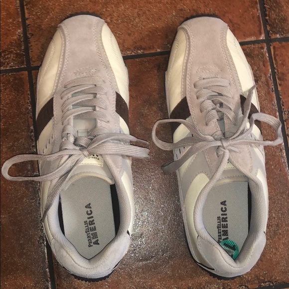 perry ellis tennis shoes